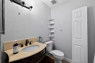 7913 Tam Oshanter Blvd, North Lauderdale, FL 33068 - Photo 30