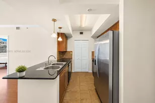 2000 N Bayshore Dr, Miami, FL 33137 - Photo 6