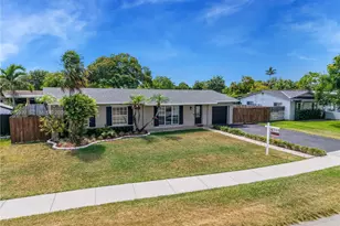 10460 SW 123rd Ct, Miami, FL 33186 - Photo 16