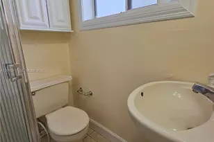 1341 SW 124th Ct, Miami, FL 33184 - Photo 36