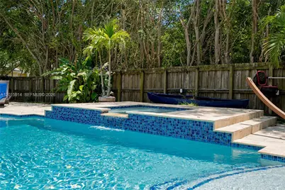 2890 NE 4th St, Homestead, FL 33033 - Photo 16