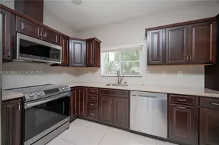2890 NE 4th St, Homestead, FL 33033 - Photo 34