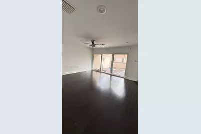 8195 NW 8th Manor #3, Plantation, FL 33324 - Photo 6