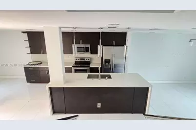 8195 NW 8th Manor #3, Plantation, FL 33324 - Photo 2
