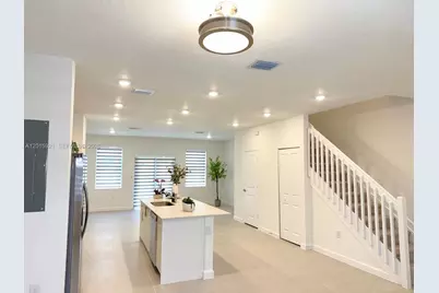 1137 SE 2nd Ter, Florida City, FL 33034 - Photo 1