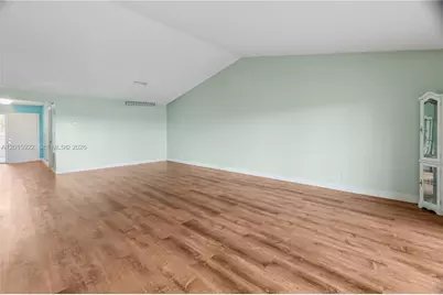 20013 Mona Cir, Boca Raton, FL 33434 - Photo 8