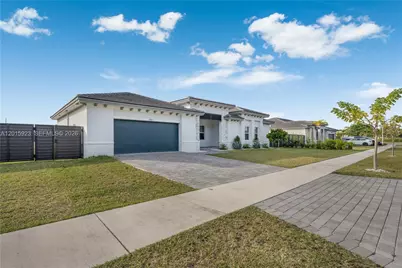 19100 SW 132nd Pl, Miami, FL 33177 - Photo 4