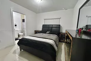 2249 NW 66th St, Miami, FL 33147 - Photo 14