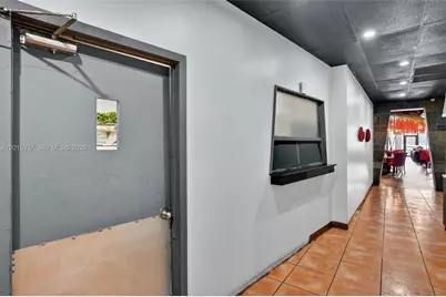 Established Full-Service Restaurant For Sale Prime, North Miami Beach, FL 33160 - Photo 32