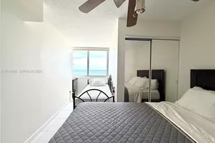 7135 Collins Ave, Miami Beach, FL 33141 - Photo 32