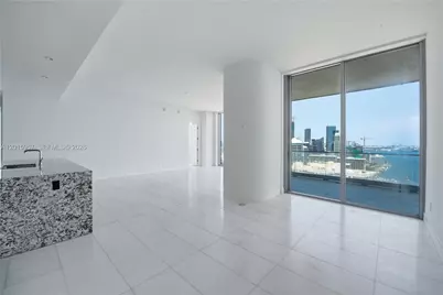 175 SE 25th Rd #3104, Miami, FL 33129 - Photo 4