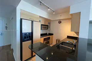 335 S Biscayne Blvd, Miami, FL 33131 - Photo 6