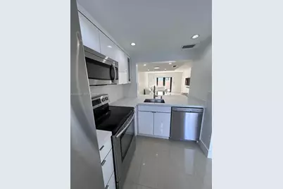 8010 SW 152nd Ave #211, Miami, FL 33193 - Photo 14