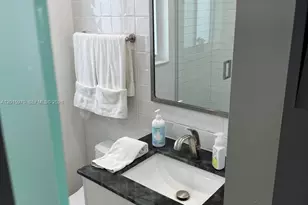 4228 N Ocean Dr, Lauderdale by the Sea, FL 33308 - Photo 6