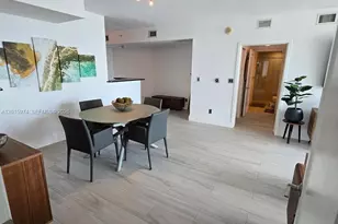 325 S Biscayne Blvd, Miami, FL 33131 - Photo 32