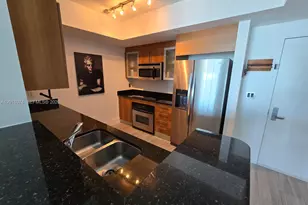 325 S Biscayne Blvd, Miami, FL 33131 - Photo 6