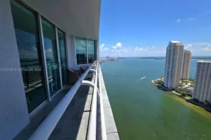 325 S Biscayne Blvd, Miami, FL 33131 - Photo 2