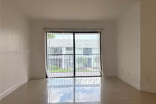 9703 Hammocks Blvd, Miami, FL 33196 - Photo 10