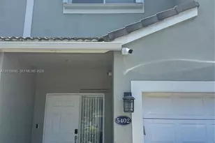 5402 Pointe Villa Dr, Lighthouse Point, FL 33064 - Photo 2