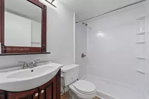 7200 NW 179th St, Hialeah, FL 33015 - Photo 16