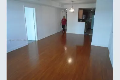 7501 E Treasure Dr #2N, North Bay Village, FL 33141 - Photo 6