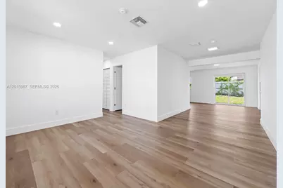 10530 SW 146th St, Miami, FL 33176 - Photo 4