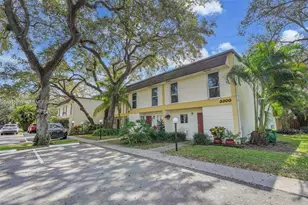 3300 Atlanta St, Hollywood, FL 33021 - Photo 2