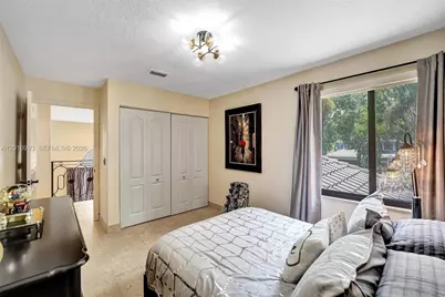 10403 Santiago St, Cooper City, FL 33026 - Photo 42