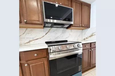 1408 Brickell Bay Dr #1104, Miami, FL 33131 - Photo 6