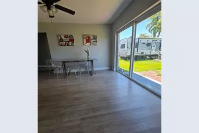 11941 SW 200th St, Miami, FL 33177 - Photo 22