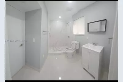 11941 SW 200th St, Miami, FL 33177 - Photo 8