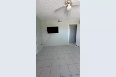 7101 Byron Ave #201, Miami Beach, FL 33141 - Photo 10
