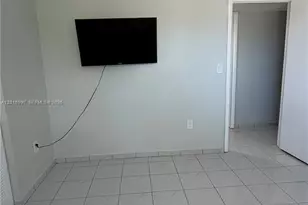 7101 Byron Ave, Miami Beach, FL 33141 - Photo 10