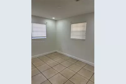 4141 SW 32nd Dr, West Park, FL 33023 - Photo 8