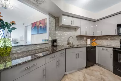 3725 S Ocean Dr #1015, Hollywood, FL 33019 - Photo 12
