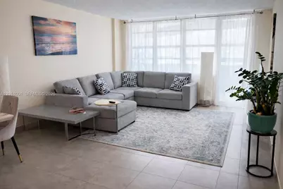 3725 S Ocean Dr #1015, Hollywood, FL 33019 - Photo 2