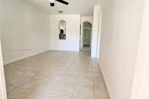17720 NW 73, Hialeah, FL 33015 - Photo 12