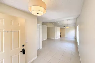 854 San Remo Dr, Weston, FL 33326 - Photo 4