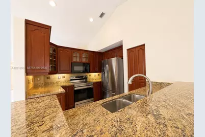 854 San Remo Dr #854, Weston, FL 33326 - Photo 14