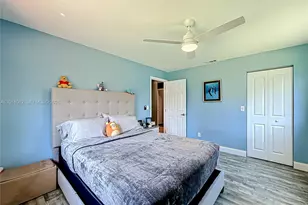 2176 Nova Village Dr, Davie, FL 33317 - Photo 26