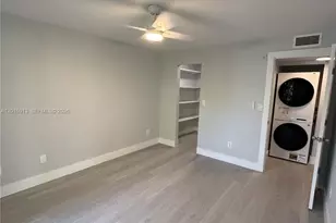 8500 SW 109th Ave, Miami, FL 33173 - Photo 12