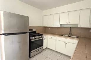 1740 SW 47th Ave, Fort Lauderdale, FL 33317 - Photo 2