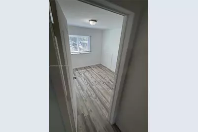 151 NW 17th Pl #3, Miami, FL 33125 - Photo 10