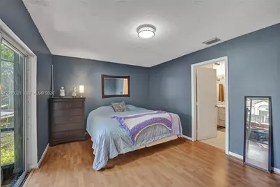 11730 NW 12th St, Pembroke Pines, FL 33026 - Photo 22