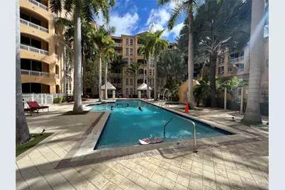3001 NE 185th St #122, Aventura, FL 33180 - Photo 8