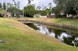 11143 E Model Cir E, Boca Raton, FL 33428 - Photo 12