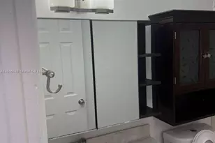 251 NW 177th St, Miami Gardens, FL 33169 - Photo 12