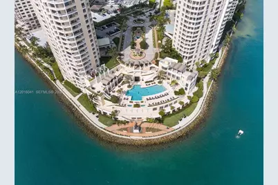 808 Brickell Key Dr #3304, Miami, FL 33131 - Photo 6
