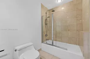 808 Brickell Key Dr, Miami, FL 33131 - Photo 34
