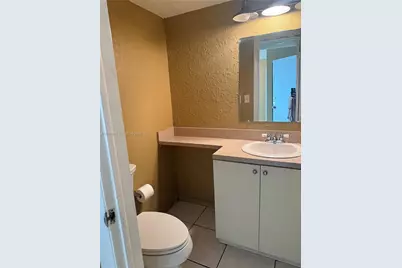 2017 NW 46th Ave #A110, Lauderhill, FL 33313 - Photo 8